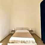 Palazzo Trovatelli By D&d Sicily Exporer