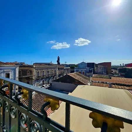 Palazzo Trovatelli By D&d Sicily Explorer Катания
